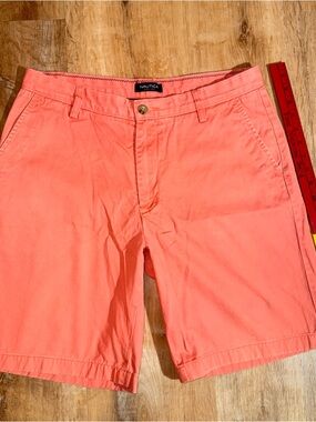 Nautica Men's Size 32 Peach Flat Front Chino Shorts Classic Fit Preppy Classic